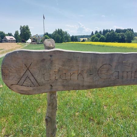 Durrhennersdorf Autark-Camp Gleis A.酒店 外观 照片